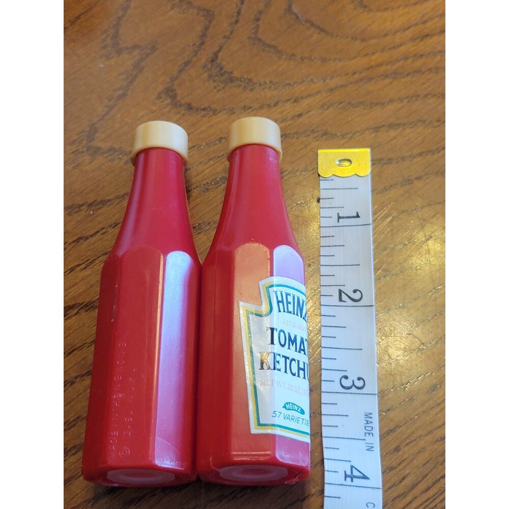 VTG Salt Pepper Shakers Heinz & Old Milwaukee Aluminum Hard Plastic Kitchen Deco - Picture 7 of 9